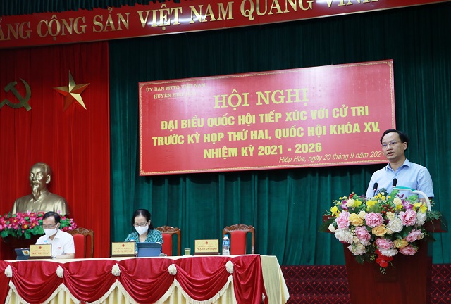 Đại biểu Quốc hội tỉnh Bắc Giang tiếp xúc với cử tri tại huyện Hiệp Hòa