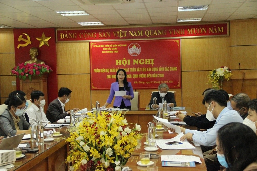 Ủy ban MTTQ tỉnh Bắc Giang tổ chức Hội nghị phản biện vào dự thảo đề án phát triển vật liệu xây...