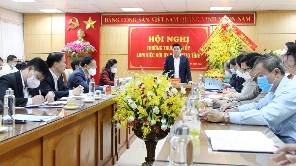 Bí thư Tỉnh ủy Dương Văn Thái làm việc với Ủy ban MTTQ tỉnh
