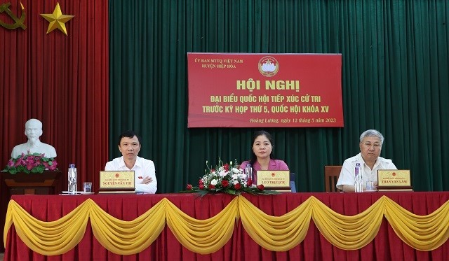 Đại biểu Quốc hội tỉnh Bắc Giang tiếp xúc cử tri huyện Hiệp Hòa