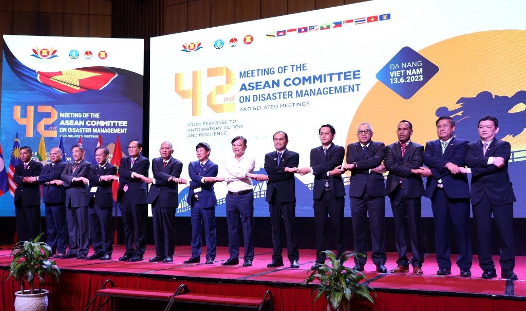 Khai mạc Hội nghị thường niên lần thứ 42 Uỷ ban ASEAN về quản lý thiên tai