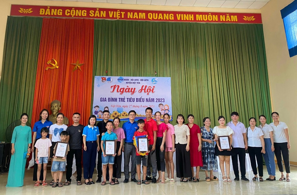 Hội LHPN huyện Việt Yên phối hợp tổ chức  “Ngày hội gia đình trẻ năm 2023”