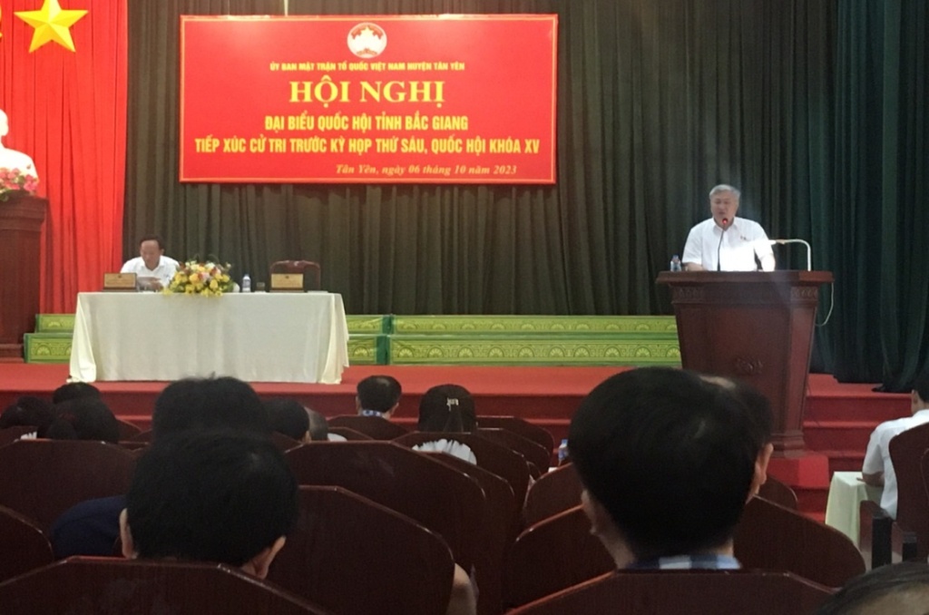 Đoàn đại biểu quốc hội khóa XV tiếp xúc cử tri  chuyên đề trước kỳ họp thứ 6, tại huyện Tân Yên