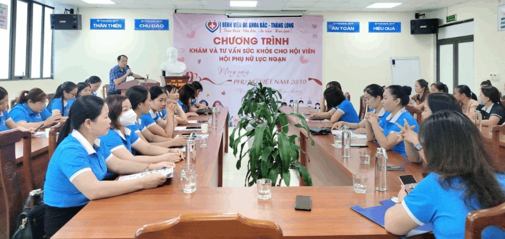 Hội LHPN huyện Lục Ngạn phối hợp với Bệnh viện Đa khoa Bắc Thăng Long khám sàng lọc miễn phí cho...
