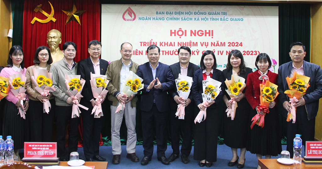 Ban đại diện Hội đồng quản trị Ngân hàng Chính sách xã hội tỉnh Bắc Giang triển khai nhiệm vụ năm 2024