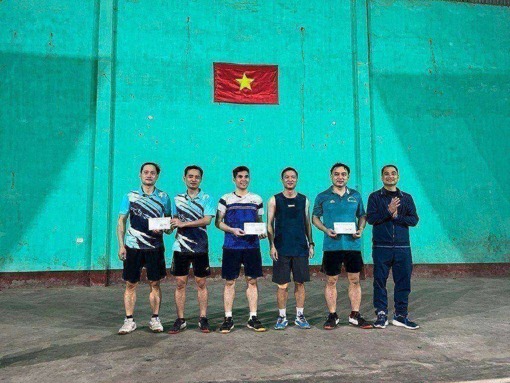 Thị trấn Nhã Nam tham gia giải Cầu lông đầu xuân huyện Tân Yên năm 2024