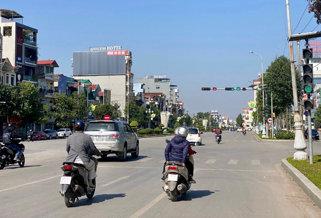 Bac Giang: Strengthen, ensure traffic order and safety during the holiday April 30 - May 1 and...|https://www.bacgiang.gov.vn/web/chuyen-trang-english/detailed-news/-/asset_publisher/MVQI5B2YMPsk/content/bac-giang-strengthen-ensure-traffic-order-and-safety-during-the-holiday-april-30-may-1-and-the-summer-tourism-peak-of-2024