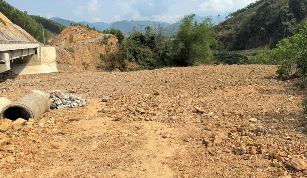 Đấu giá quyền sử dụng đất lâm nghiệp và tài sản gắn liền với đất tại huyện Lục Ngạn, tỉnh Bắc Giang