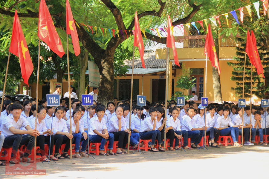 Bắc Giang phân bổ gạo hỗ trợ học sinh