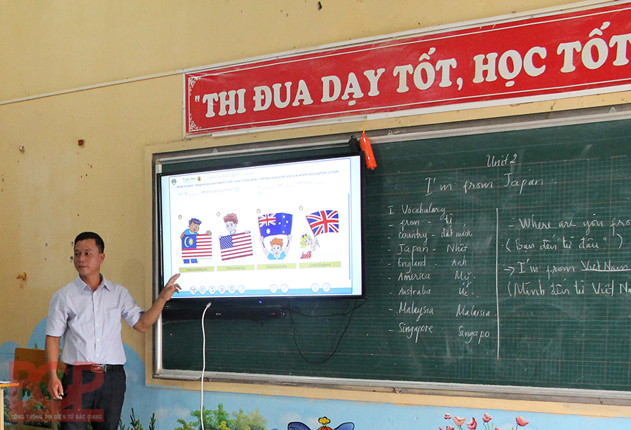 Trường Đại học Nông - Lâm Bắc Giang thông báo tuyển dụng giáo viên giảng dạy cấp THPT