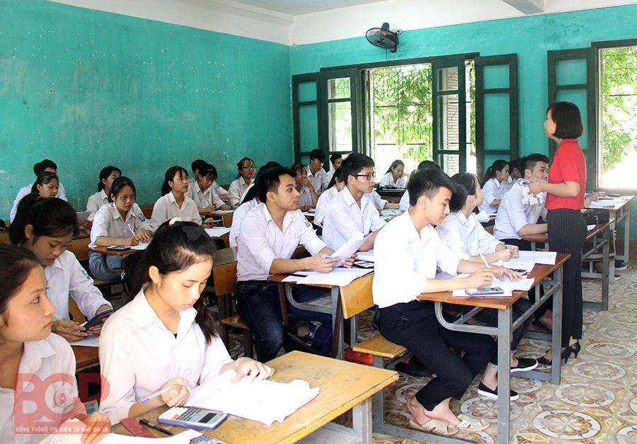 Bắc Giang xét tuyển 776 giáo viên năm 2019