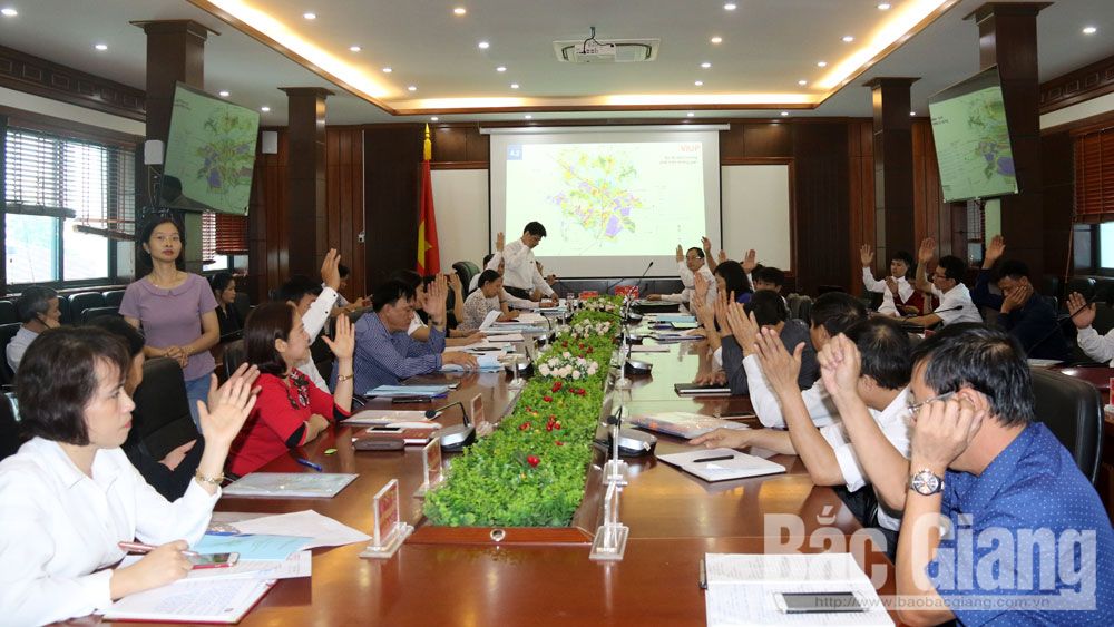 HĐND huyện Việt Yên thông qua các nghị quyết về sáp nhập xã và quy hoạch đô thị huyện Việt Yên