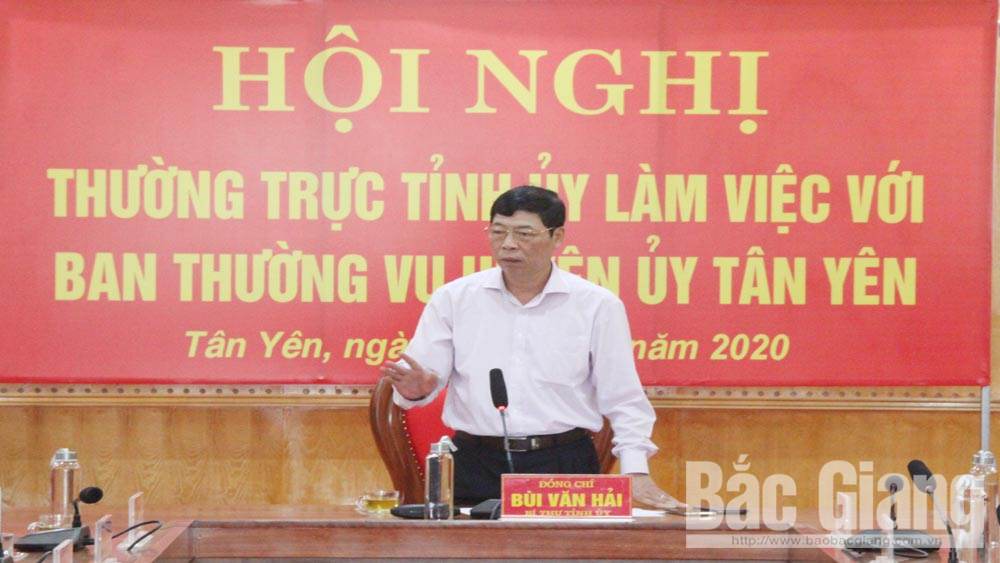 Tân Yên tập trung lãnh đạo đạt huyện chuẩn nông thôn mới và tổ chức thành công đại hội đảng các cấp