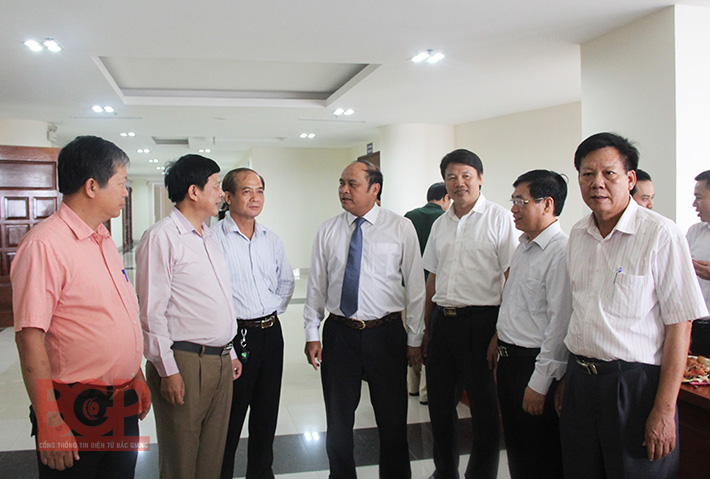 Chủ tịch UBND tỉnh Bắc Giang gặp mặt các nhà đầu tư, doanh nghiệp