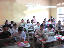 Bắc Giang dành ngân sách gần 280 tỷ đồng cho học sinh, sinh viên có hoàn cảnh khó khăn được vay vốn trong năm 2008.    
