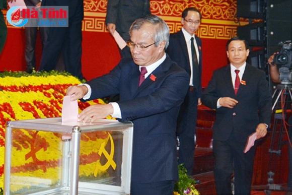 Hà Tĩnh bầu 55 đồng chí vào BCH Đảng bộ tỉnh
