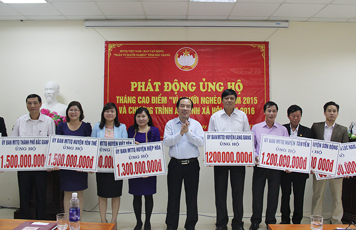 Bắc Giang: Phát động Tháng cao điểm vì người nghèo năm 2015