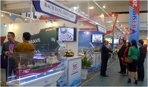 Khai mạc triển lãm quốc tế về công nghệ đóng tàu, hàng hải và công trình biển