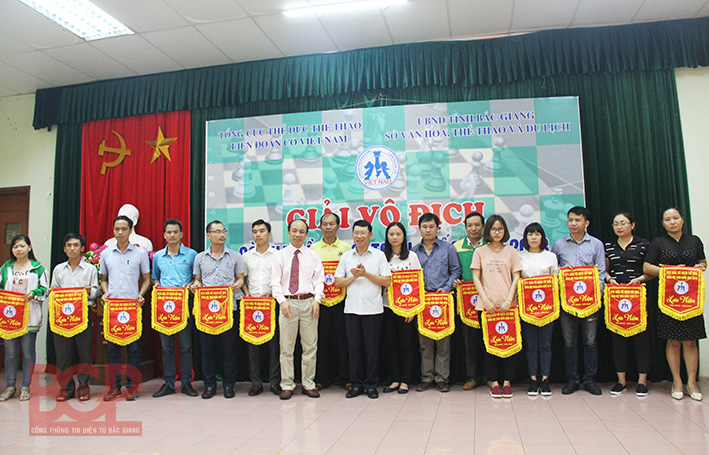 Khai mạc giải vô địch cờ vua đồng đội toàn quốc năm 2018 tại Bắc Giang