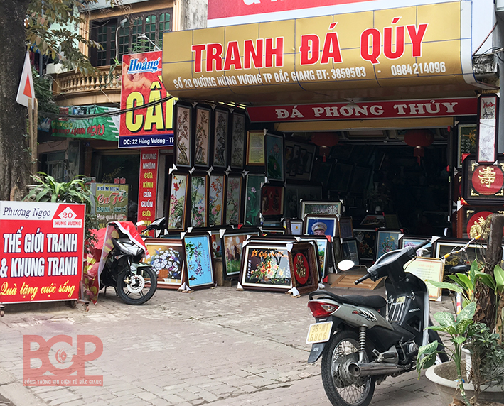 Một số cửa hàng tranh trên địa bàn tỉnh Bắc Giang